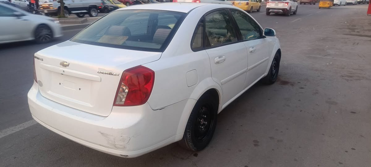 للبيع سياره اوبترا خليجي شركه ابسمي موديل 2013 بغداد ضررهه تبديل جاملع امامي واحد يمنه وبيهه طخه بلباب اربع اصابع فقط كير محرك تبريد تدفئه شغاله خير من الله  السعر 87 وبيهه مجال مكاني بغداد الستفسار ***********
