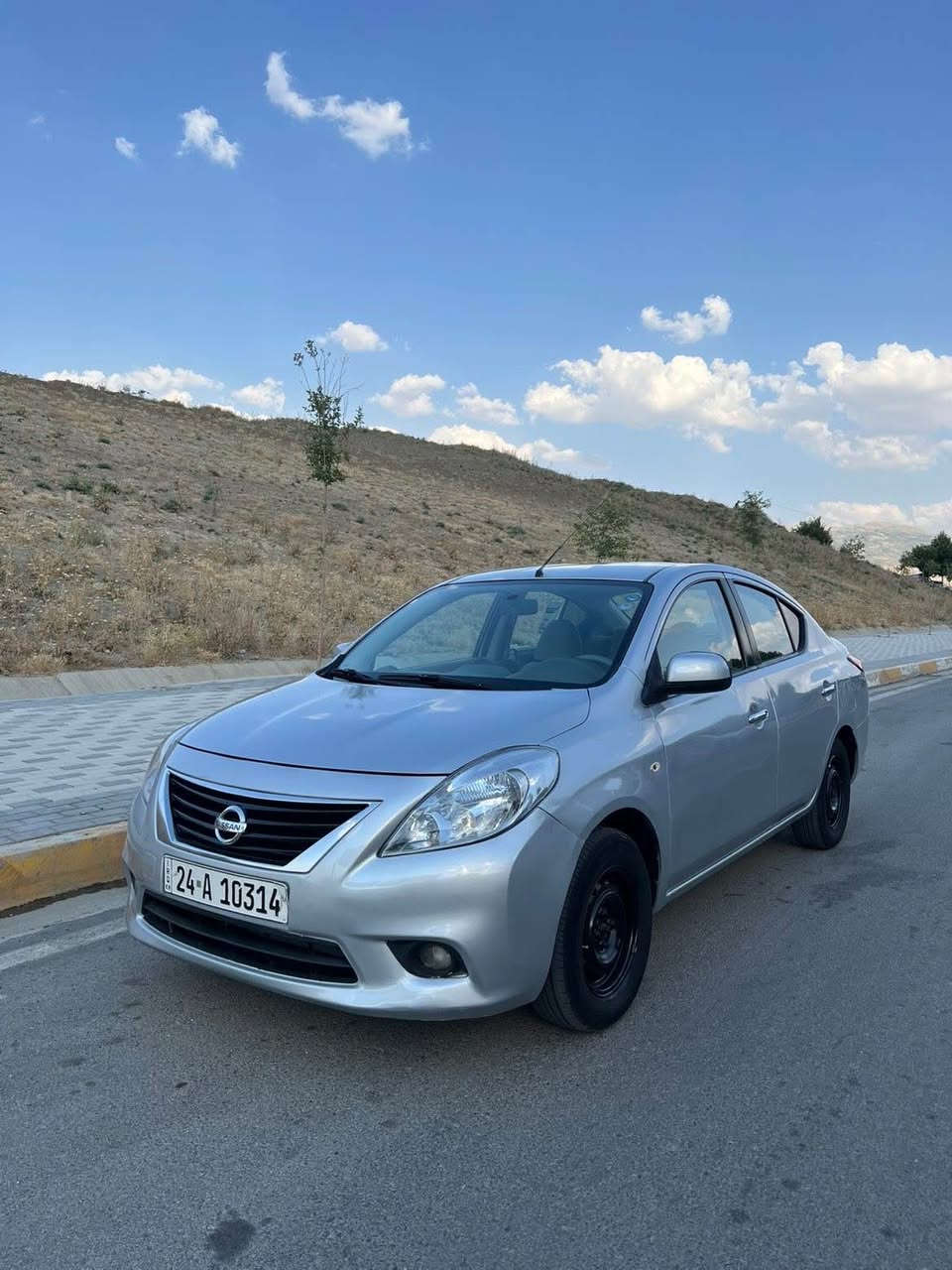 نیسان سەنی مۆدیل٢٠١٣ دەبل گێج جام کارەبا پێنج پارجە بۆیاخ گیر مەکینە بە شەرت تەقەو رەقە بە شەرت سەنەوی نوێی سوران, أربيل


**إذا كنت صاحب هذا الإعلان وتريد حذفه لأي سبب، رجاءا أرسل رسالة إلى الدعم الفني**