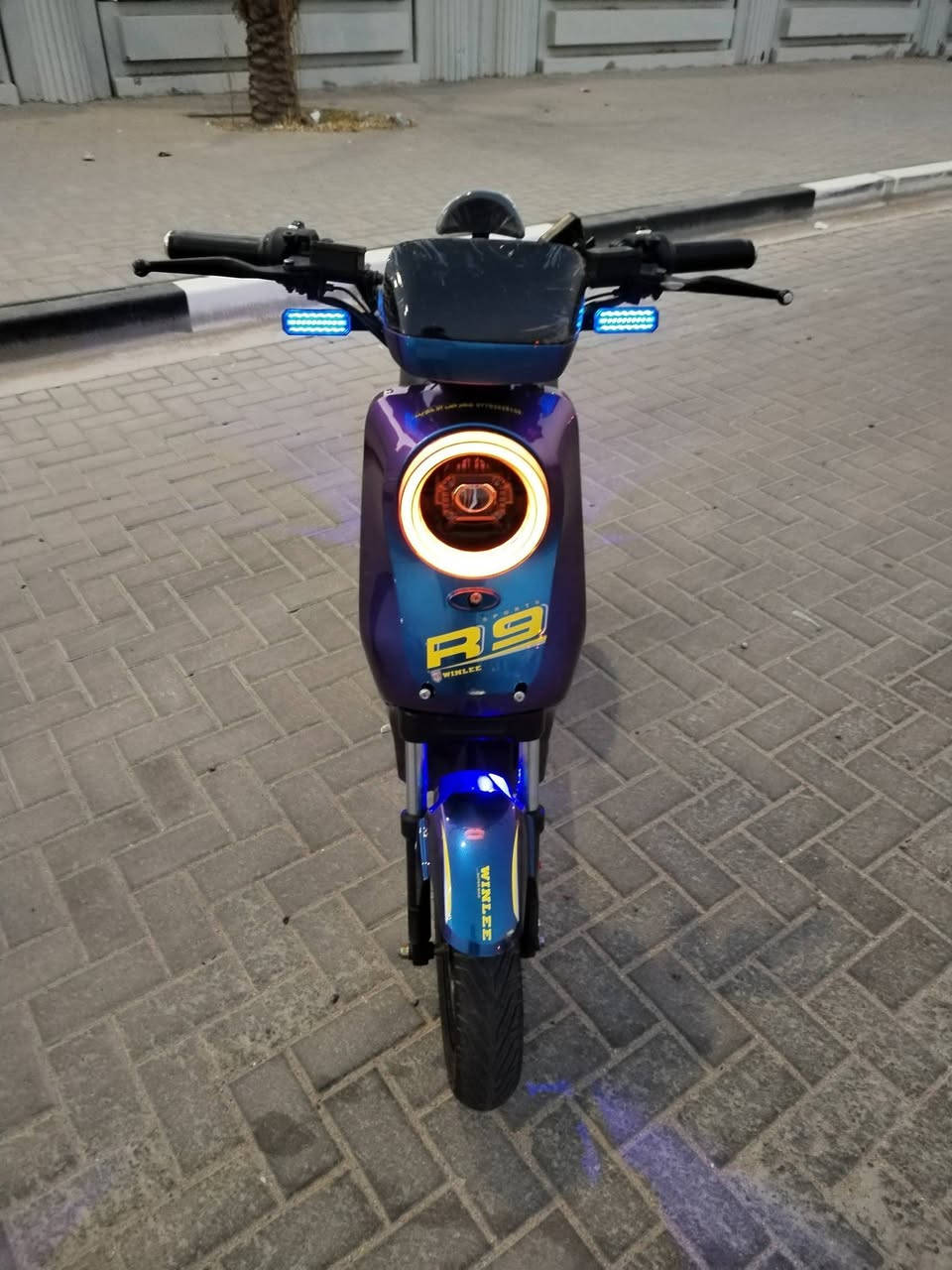 دراجه شحن R9 بطاريات دبل كبار 32 غراضها كامله عنوان البصره القبله سعر 470 وبيها مجال ***********
