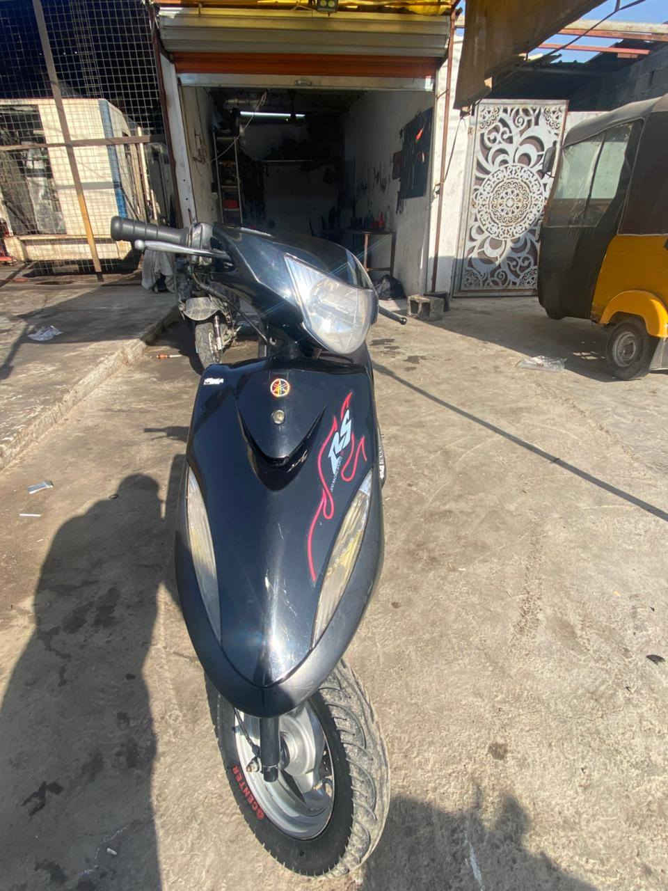 سلام عليكم ماكس للبيع  سعر ٦٥٠ وبيه مجال  ادراجه شوفت يعنكم نضيفه  مكينه بلاديه مكان  بياع تقاطع درويش
***********
