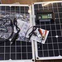 الواح شمسية • قطعتين • اغراضهن