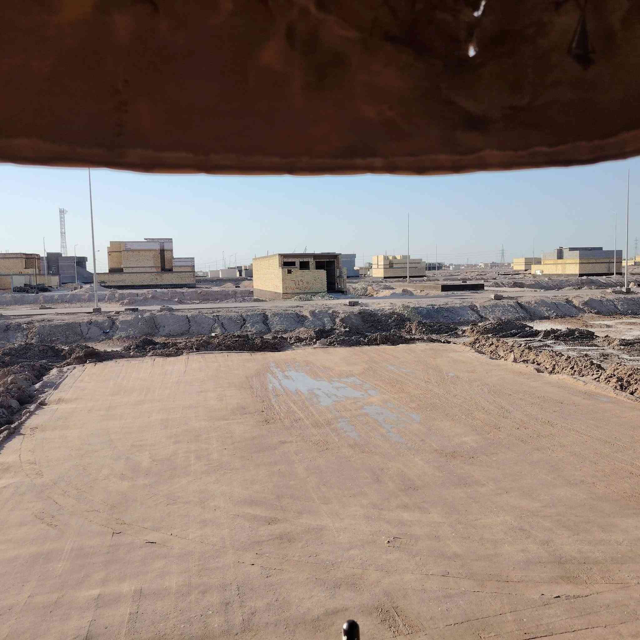 مكتب ابوحسين َ للمقاولات مستعدون لفرش قطع الأراضي افرازالنفط افرازالجامعة *********** بتاريخ اليوم ٧/٢
