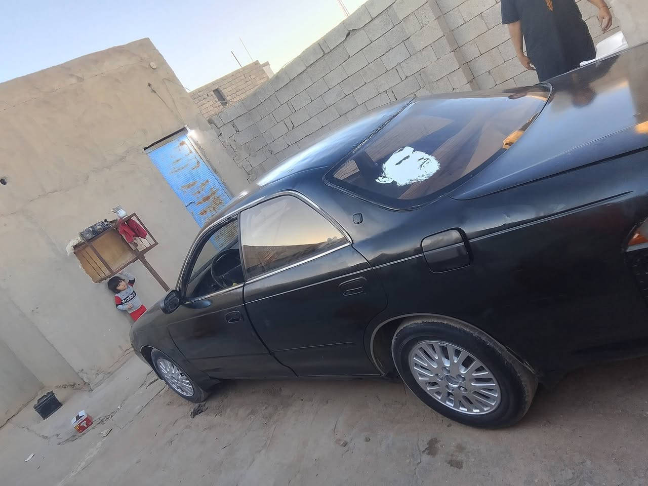 سلام عليكم سياره مارك نفخ كفاله كص ونقل مكينه وكير جدد حداديه طخم تاير حلو السياره فقط بس سنويتهه ضايعه السعر 25 وبيها مجال شي بسيط واذا اكو مراوس اراوس حسب القناعه رقم الهاتف ***********العنوان بصره سفوان
