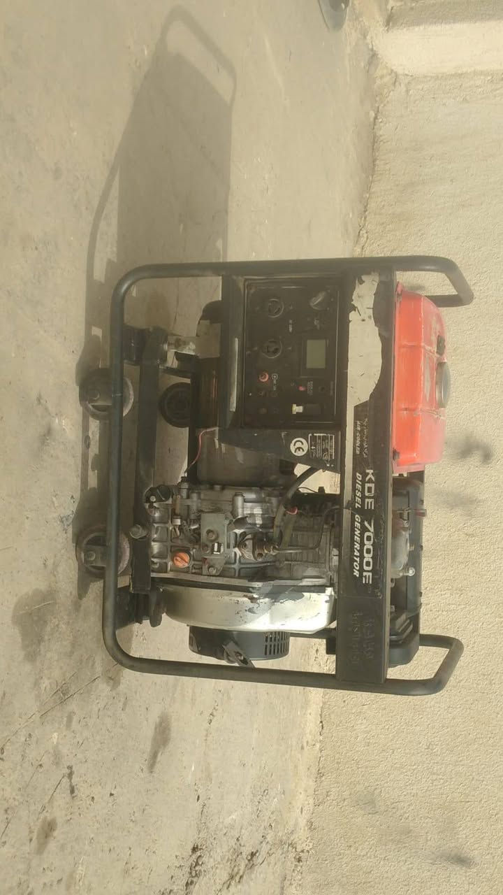 السلام عليكم مولده كامه للبيع جديده ٢٠ انبي كاز شغاله سلف بكره بغداد قرب مرور  السعر ٥٠٠ بيه مجال قليل ***********
