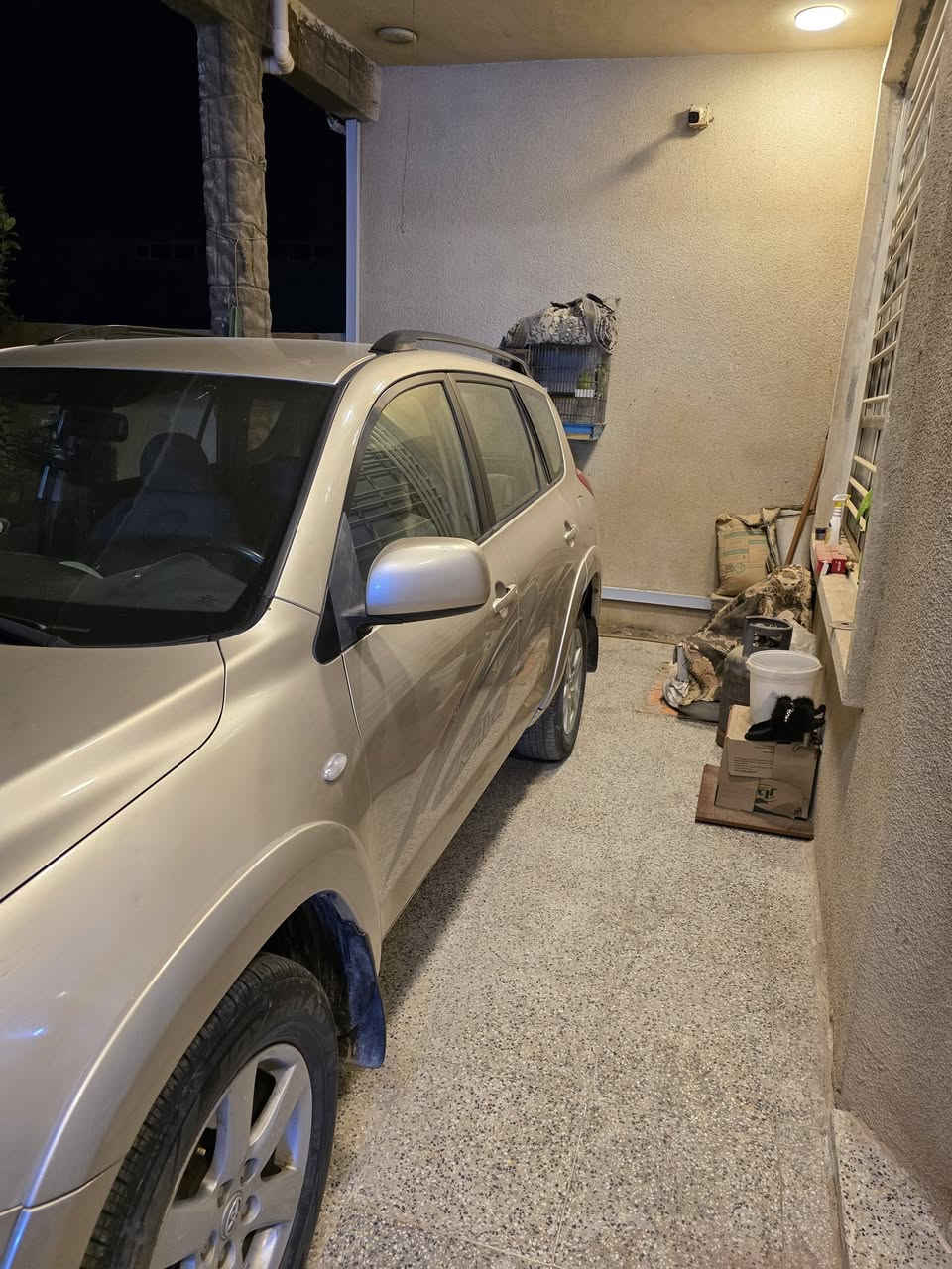 سلام عليكم جميعا من رخصة الادمن تيوتا راف فور موديل ٢٠٠٧خليجية محرك ٤ سلندر ٢٤٠٠ ابو الجف المرغوب سيارة ماشية بلميتين محرك وكير وصدر كفالة بيهة صبغ جاملغ خلفي واصبعين بلجاملغ الامامي وكلشي موضح بلفديو السيارة جديدة بلنسبة لموديلهة تبريد تدفئة شغالة كهربائيات كلهة بلاد نظام دفع رباعي هزة وسنوية جدد السعر ١١٠ ورقة وكلشي اكو بلسوك واسف للاطالة للاستفسار
***********
***********
ابو زهراء
