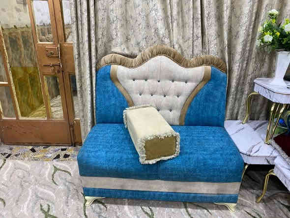 ديوان تفصال ملكي درجة اولى الثكيل جديد بالجيس 12 متر 8 قطع مع خمس مساند تكيات ب850 وبيه مجال للشراي بالزبير متوفر توصيل *********** #البصرة #تحطيم_الاسعار🔥🔥🏃‍♂️🏃🏼‍♀️ #الزبير_واهل_الزبير #البصرة_الحبيبة #البصرةشط_العرب
