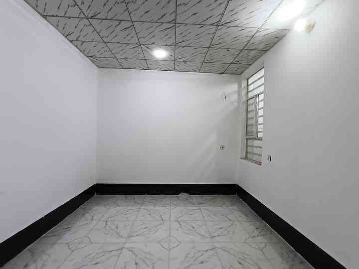 100سلام 🙋‍♂️ #***********
100متر مربعه  بلخط لأول نجف مقابل ملحق قريه لغدير مباشر 

#عرض_جدآجدآ_مناسب_بيت_مساحة_100_متر_مربعه

يعلن_مكتب الفرات_عمود301مباشر 

#بيت_طابو_زراعي_سند25

#سعر_لبيت 💵37مليون_وبيه مجال 

بناء حديث
غير مسكون
بناء ممتاز جدا 

 عنوان لبيت النجف 
#مقابل_ملحق_قرية_الغدير_مباشر 
يحتوي لبيت على+ غرفه نوم +صاله +ستغبال +مطبخ +صحيات بلداخل +وصحيات بلخارج +
#السعر 37وبيه مجال 

يوجد فيديو كامل للبيت
***********وتساب عنوان نجف
