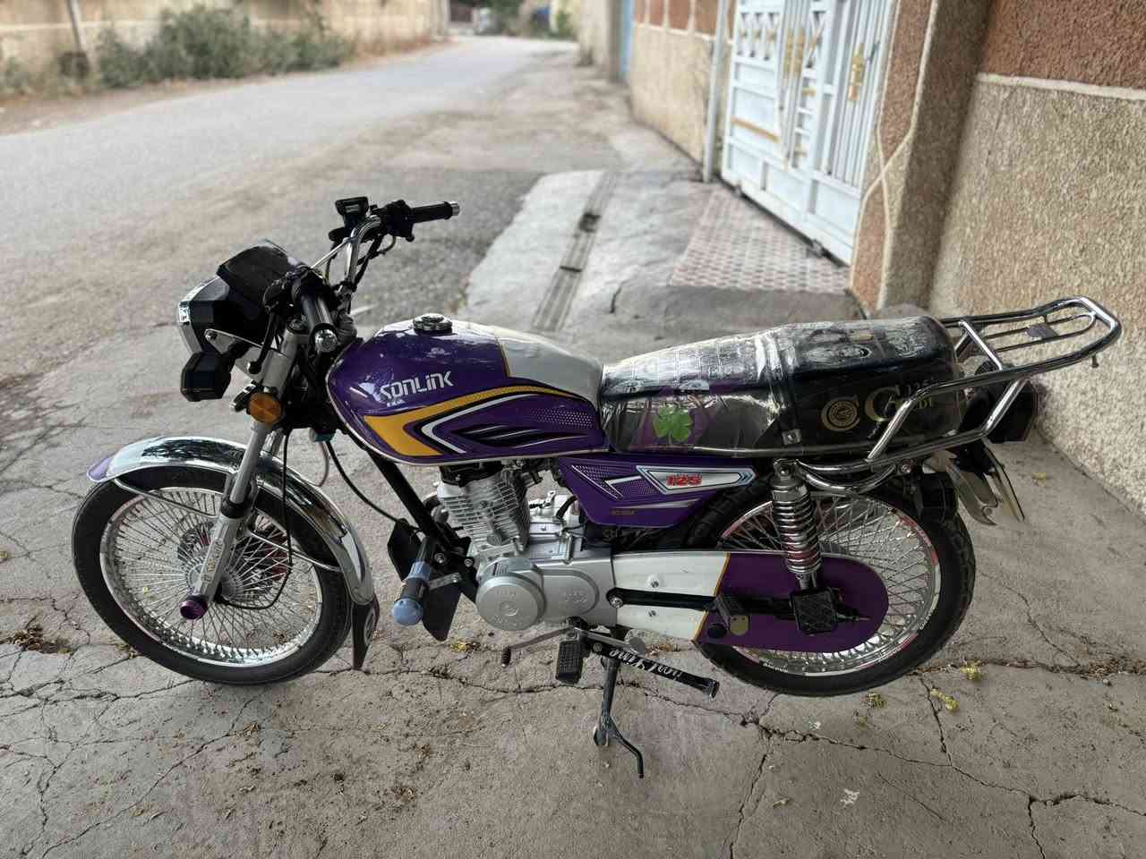 سلام عليكم درجة تايكر موديل 25 جديد مابيه يي نقص ديالي جديد الشط ب***********

