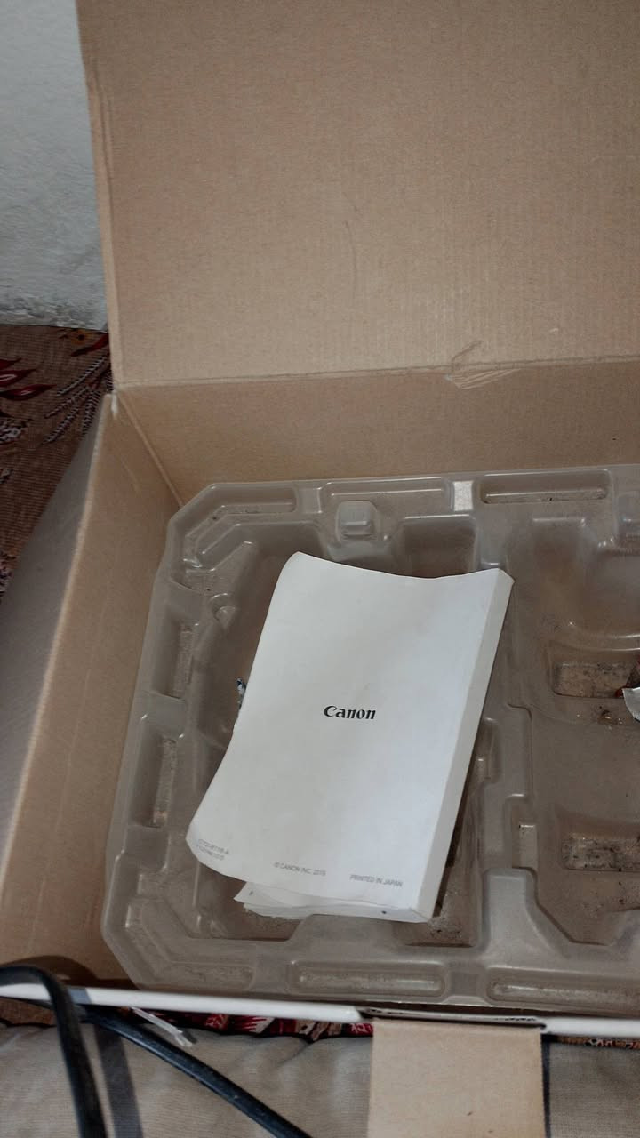 كامره كانون 850d للبيع مع كامل ملحقاتها كارتونه وحزام وعدسه وبطاريه ورام وشاحنه ب٦٧٠ مجال بسيط توصيل موجود


**إذا كنت صاحب هذا الإعلان وتريد حذفه لأي سبب، رجاءا أرسل رسالة إلى الدعم الفني**