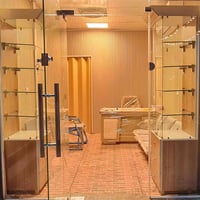 زوج فاترينات ايطالي للبيع للتواصل 07702774937