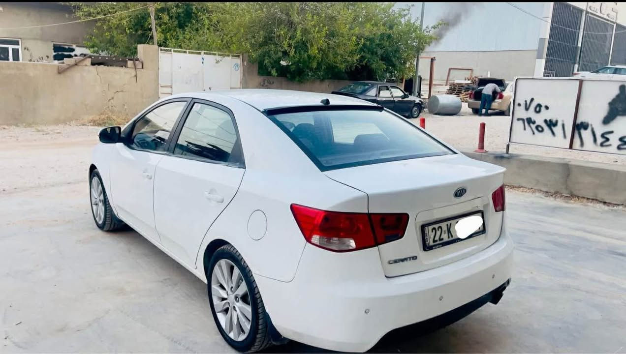 کیا سیراتۆ ٢٠١٣
سێ گێر 
گێر و مەکینە و کارەبای بەشەرت 
هەزە و فحس هەتا ٢٠٢٦ نوێیە
سەنەوی هەتا ٢٠٢٨ 
tl *********** أربيل, العراق
