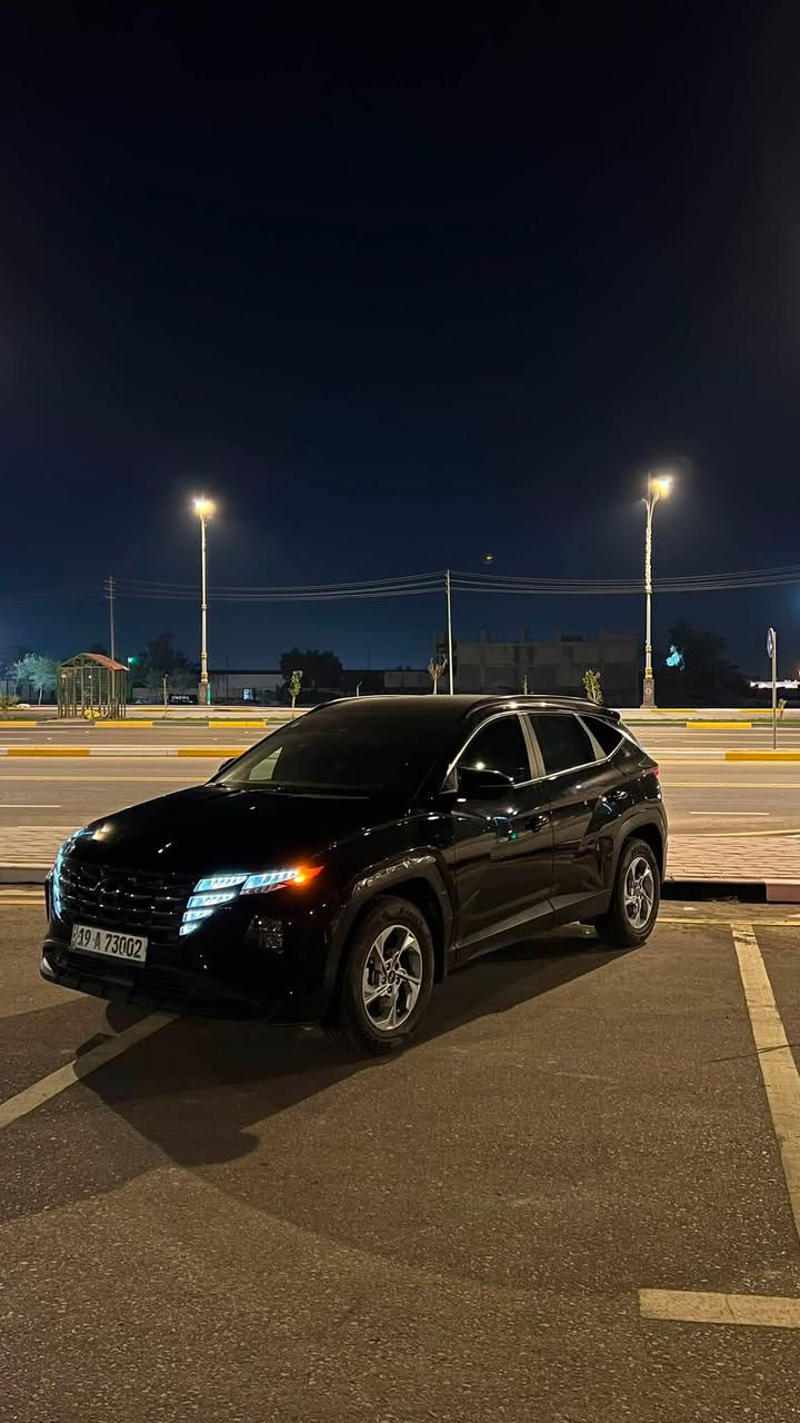 سلام عليكم
هيونداي توسان 2022 SEL 
المحرك : 2500cc  GDI
نوع الدفع : رباعي HTRAC
گير 8 نمر
اللون : اسود
المواصفات
بگ لايت LED 
اللايت الامامي LED 
قياده ذاتية
مثبت سرعه تفاعلي
المحافظة ؏ المسار
رادار امامي (مانع تصادم امامي)
رادارات خلفيه (مانع تصادم خلفي)
نقطة عمياء بالمري الجانبية 
كشنات مخمل
وضعيات قياده 4 ( sport / snow / normal / smart )
سايد بريك كهربائي + اوتو هولد
شاشة كبيره 8 انج تدعم ابل كار بلي وايرلس و اندرويد اوتو وايرلس
تدفئة بالكشنات الاماميه
تبريد خلفي
الجامات الامامية اوتو
كامره خلفيه دواره
تشغيل عن بعد
نظام نزول المنحدرات
السيارة ماشيه 80 الف ميل
السيارة كلش  نظيفة ومابيهه نقص ومعتني بيهه الى اقصى حد بانزين كله محسن ( بدون دوانز ) ودهن من احسن النوعيات
صور الحادث مرفقه بالمنشور (بدوووون ايرباك ) 
للاستفسار *********** متوفر ؏ الخط العادي ومتوفر واتساب ممتوفر ؏ الفيس 
السعر178وبيهه مجال بسيط
مكان السياره كربلاء
