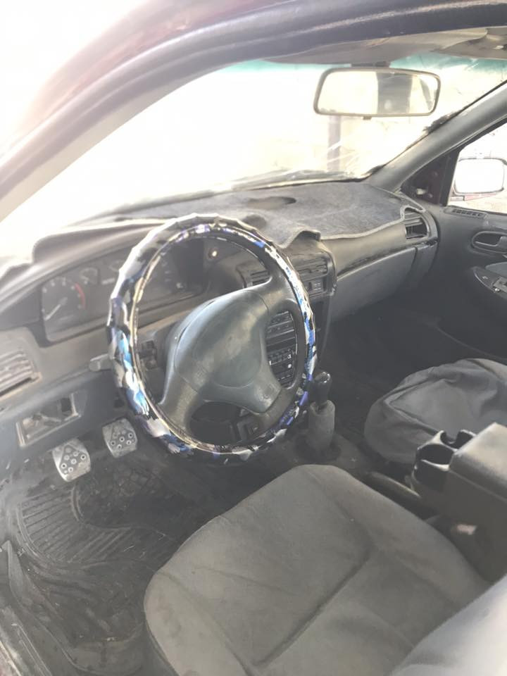 السلام عليكم سياره سيفيه موديل 1994 رقم الاماني حاز ثالث الوكيل بل اضلوعيه محرك 1600جديد كهربائيات كلها شغاله السعر 19وبيها مجال الاتصال عله الرقم *********** المكان الضلوعي
