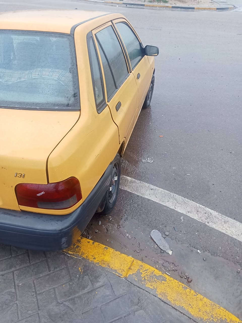 السلام عليكم سايب 2012 مكينه بيها جديده جير الرابع يفلت سنويه مالتها ماخذتها الهيئهل شواصيها كلش حلوه سياره بيع كوم حديد راعيها ما اندله كفت سرقه وعشائر السعر 10 ورقات وبيها مجال مكان السياره بغداد الامين الثاني ***********
