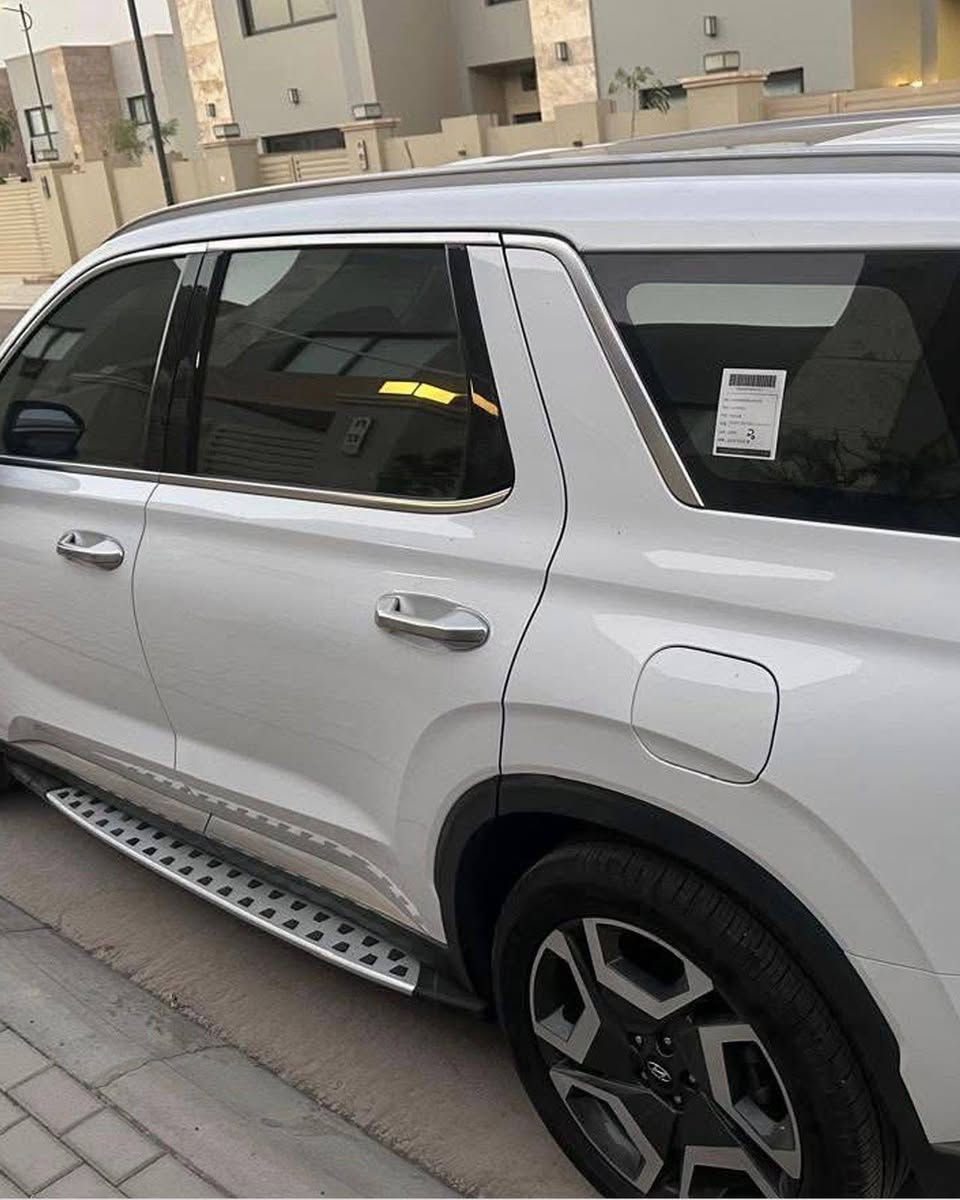 هونداي بلسايد /وارد كوري
رقم بغداد باسمي كفالة عامة ماشية 12  الف اخت الزيرو 
موديل 2023
مواصفات سيارة  
2-كشنات تدفئه تبريد امامي خلفي
 3-كشنات جلد ابيض
 4- 7 راكب vip منفصل  
5-كشنات خزن كهربائي خمس حركات فوول
6- نظام صوت متكامل
7-ستيرن  تدفئه + هزاز ستيرن 
8-شفتات ستيرن مع تحكمات كاملة 
9-خمسة كامرات 360 درجة
10-كامرة دواره 
11-لايتات زينون 
12-لد خلفي 
13-اشارة بالمري 
14-بصمة 
15-بصمة ابواب 
16-سايد بريك كهربائيّ 
18-صندوق كهربائي ( بصمة ) 
18-نظام المنحدرات  
19-بردات خلفي 
20-محرك 6سلندر 3.8L 
21-تشغيل عن بعد و دخول ذكي 
22-اوتو هولد +اوتو ستوب 
23-توقف ذاكي 
24-مثبت سرعة مع مثبت مسارات 
25-تحديد مسارات متكامل 
26-رادارات امامي خلفي جانبي 
27-حساسات امامي خلفي جانبي 
28-شحن وايرليس لجميع المقاعد الامامية والخلفية
29-التبريد مركزي 3 قطع 
مكان السيارة ديوانية مركز المحافظة ***********
