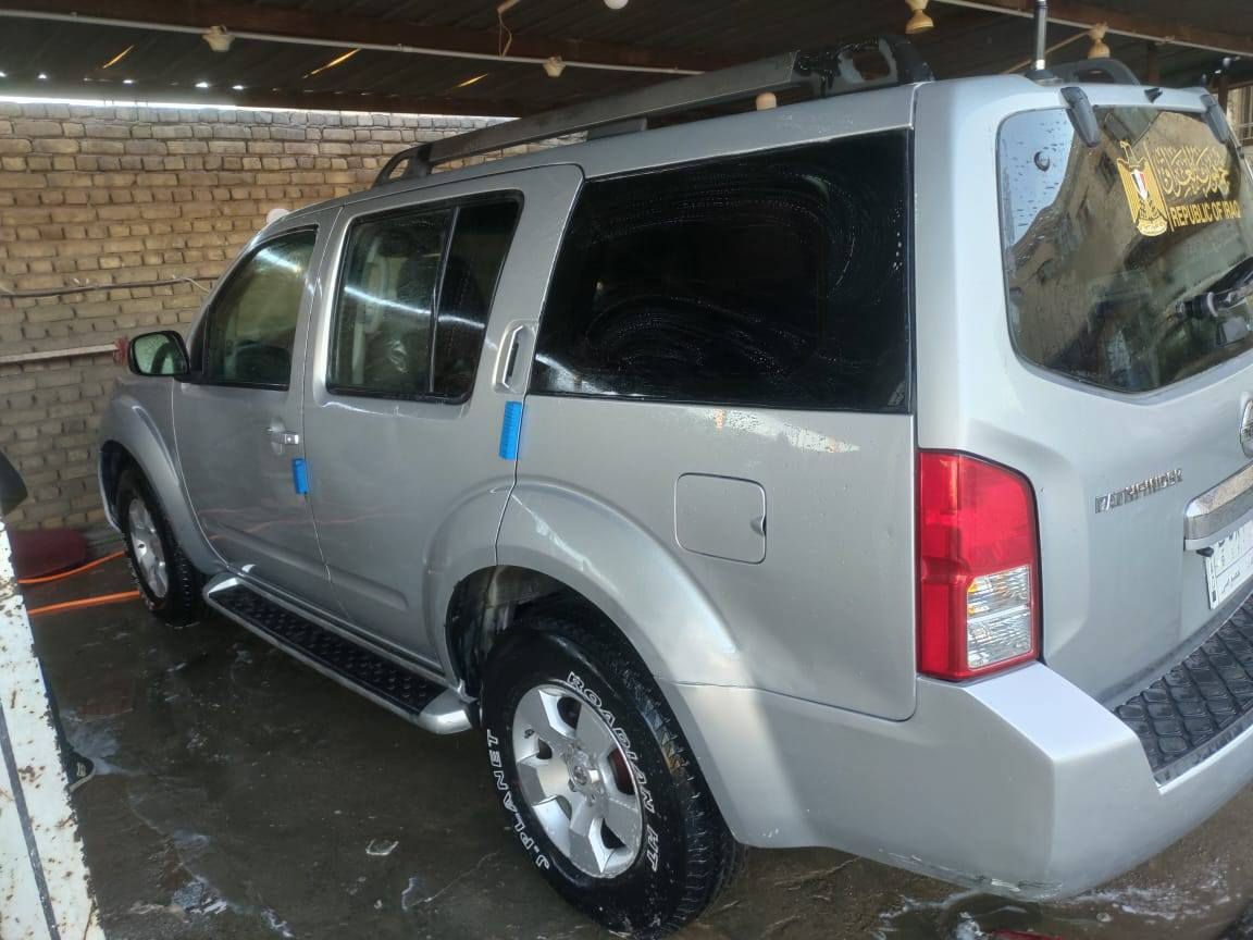 نيسان بافندر موديل 2008 وارد امريكي بيها باب مصبوغه صفحة السيارة نظيفة و مرتبة مال بيت ما متعوبه و ستوه مسويلها ادامه حدادية و فلنجات و بريك  رقم بغداد السنويه ما منتهيه مكان السياره بصرة الكزيزة السعر 85 قفل
***********
مكلف بلنشر تواصل ويا الرقم
