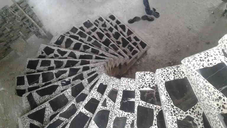 معمل الديار الانتاج البايات تغليف الدرج والمعلق
المطعم والموزايك بانواعه باسعار مناسبه مع التركيب
العنوان الموصل الملوثه ساحل الايمن. الاستفسار الاتصال على الارقام
***********
***********
بادرة احمد ابو مدين
