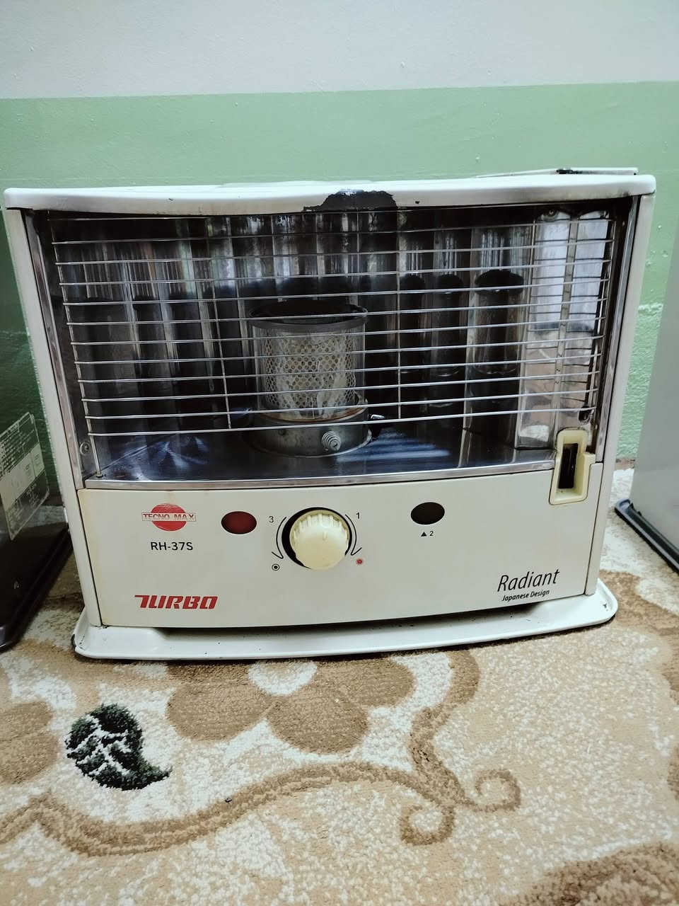 قراض للبيع كلشي وسعرو شرط النضافه ولشقلل تعال خاص ومايكون خاطرك اله طيب


**إذا كنت صاحب هذا الإعلان وتريد حذفه لأي سبب، رجاءا أرسل رسالة إلى الدعم الفني**