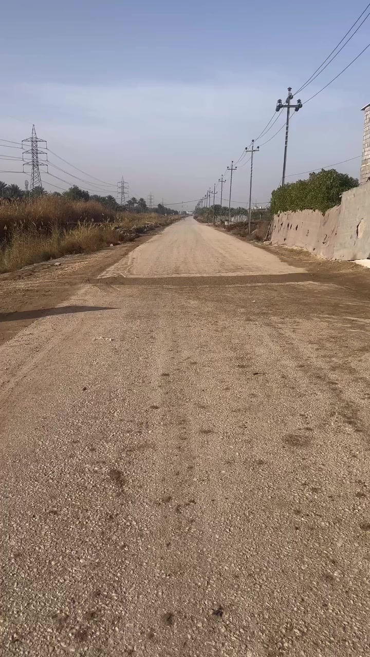 السلام عليكم قطعه مناسبه وموقع مميز قطعه في كربلاء عمود 200 في منطقه عون في جهه الزوار مساحته 500م الواجهه 18 والنزال 28 سند 25 زراعي  شارع تبليط خدمات كامله اللاسفسار 
***********
