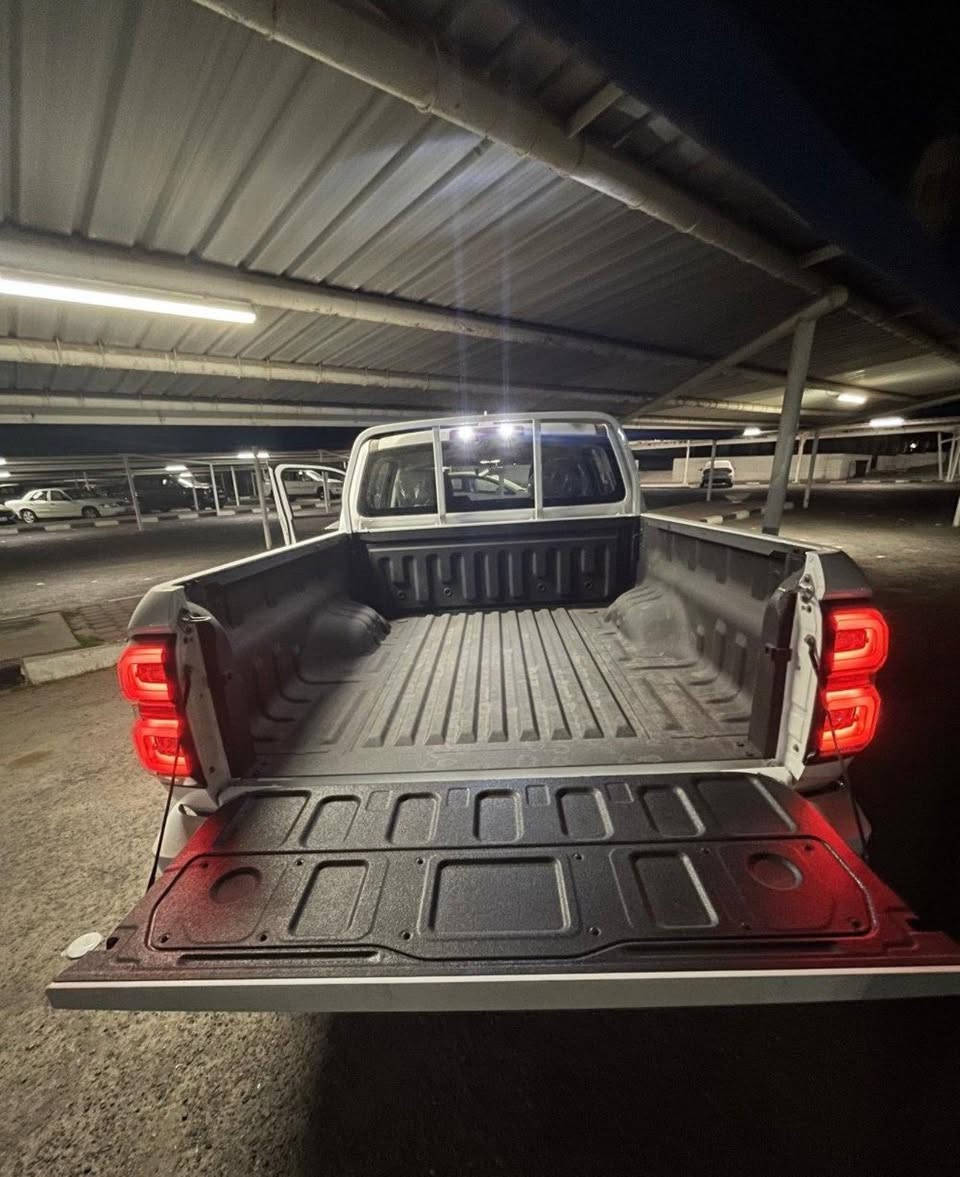 السلام عليكم. للبيع بيكم كنك صيني موديل 24 كل التفاصيل موجوده بالصور    استيراد الكويت 
حالياً بدون رقم أتعهد بكافة الأصوليات تترقم جميع المحافظات ما عدا الشمال السعر. 135  اعتذر عن المراوس   ***********
