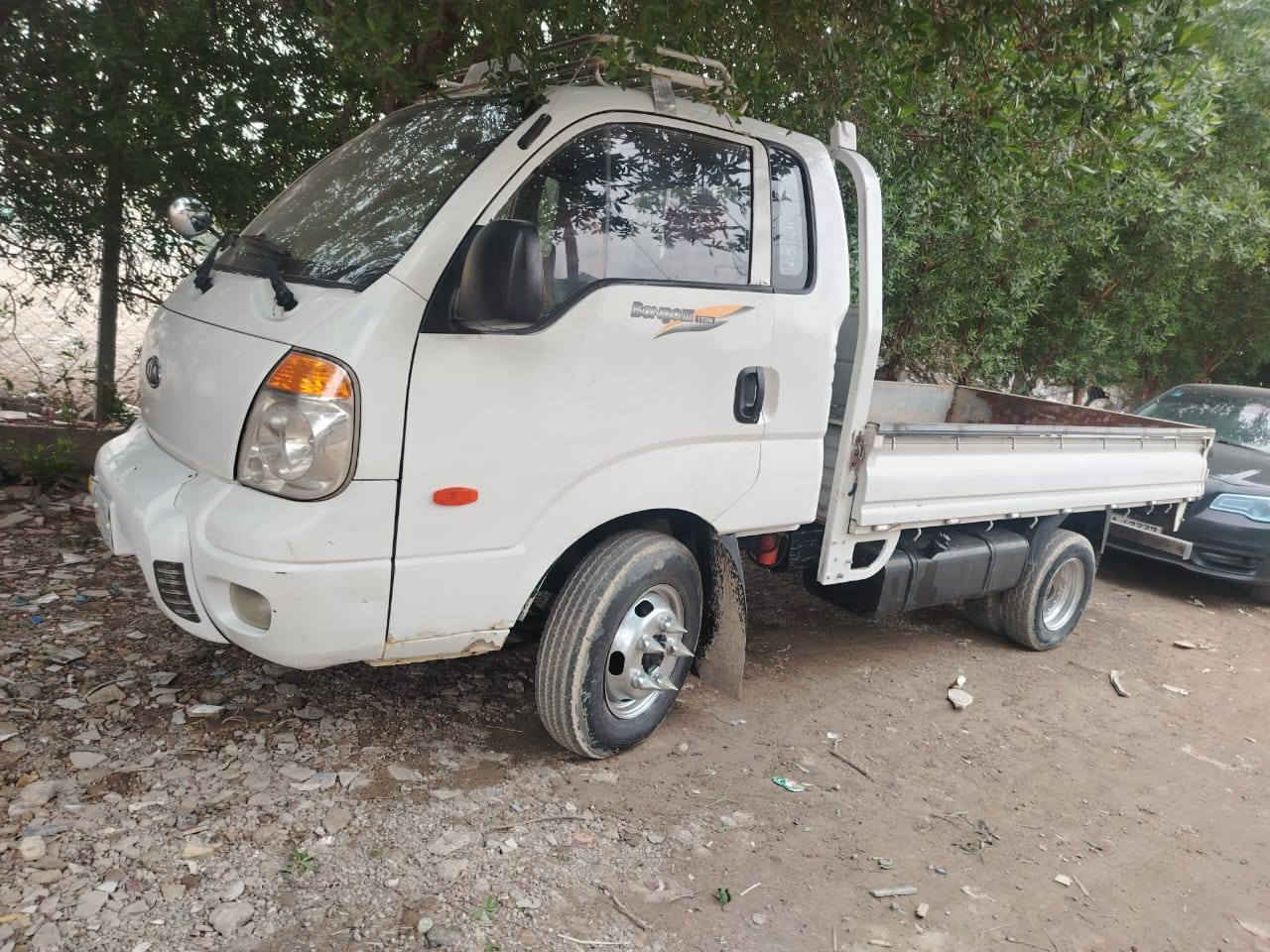 سلام عليكم سياره فحل مسكر 2011محوره بم ونازل رقم بابل 
عنوان سياره بغداد***********
