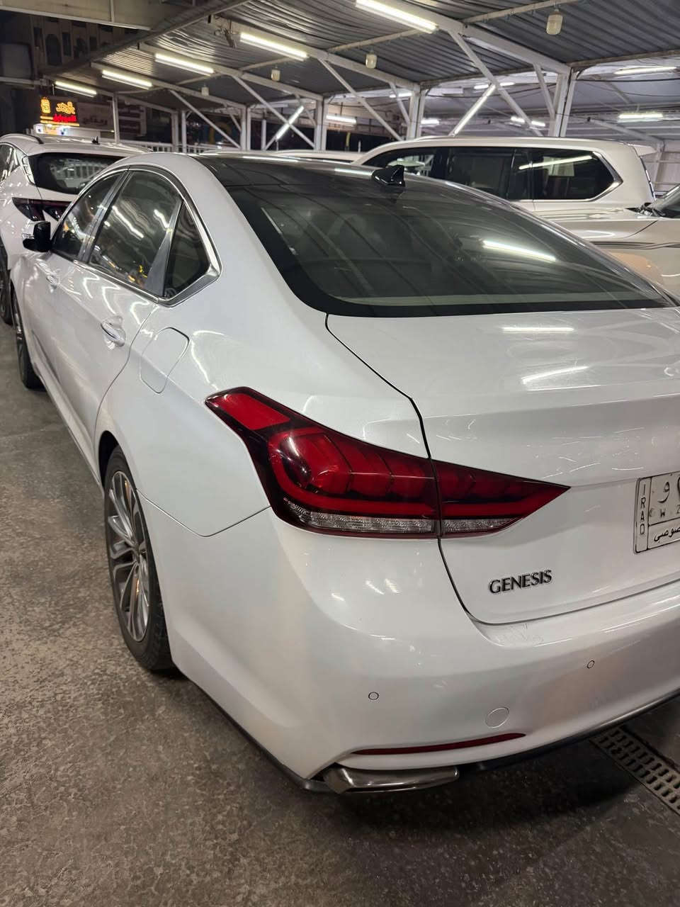 السلام عليكم 
جينسزز للبيع 
رقم بغداد الماني 
موديل 2016 
وارد امريكي حادثه جاملغ وبنيد 
وصار بيه صبغ جاملغ امامي هنا 
عداد المسافه 89 الف ميل 
السياره جاهزه 
السعر 15000$ 
للاتصال *********** 
عنوان السياره بغداد الوزيريه 
معرض نور المصطفئ Webada East, Gampaha
