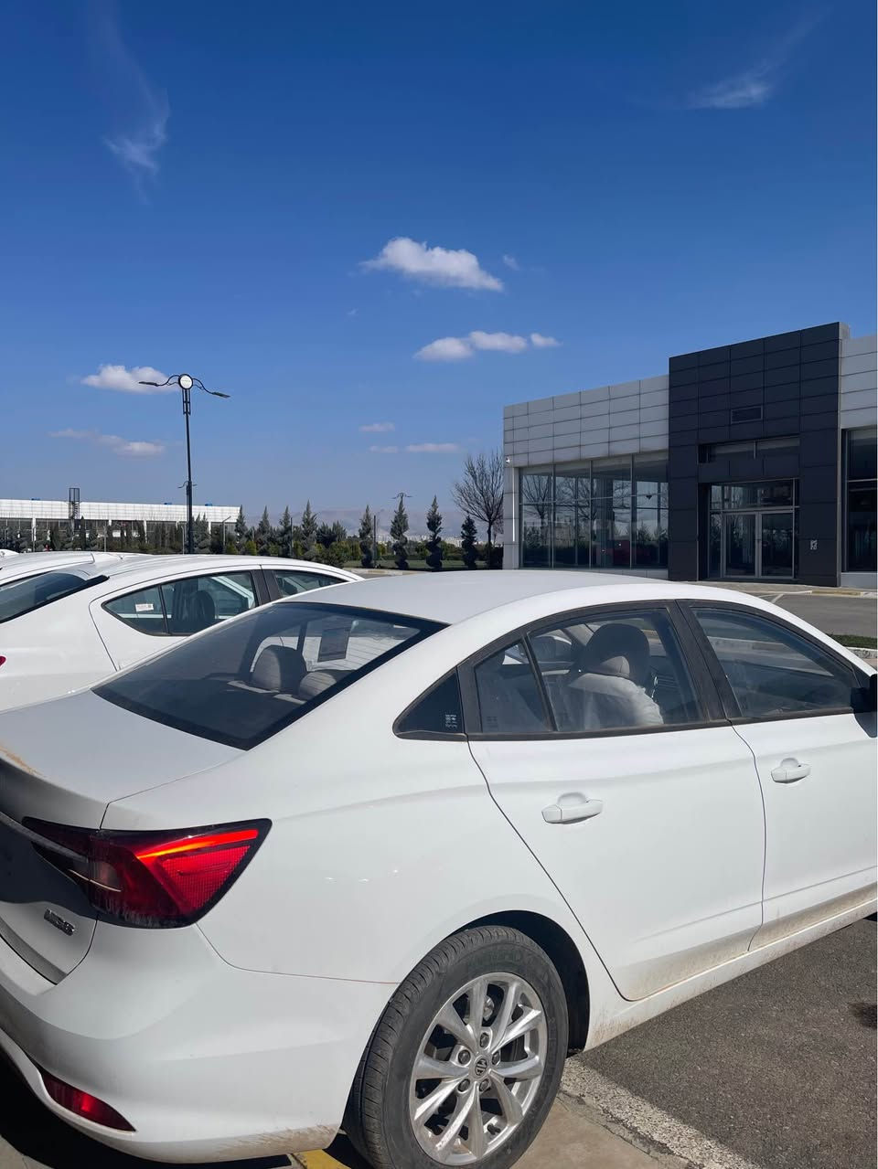 MG5 STP 2025

ضمان 6 سنوات او 100000KM

متوفر بكميات جملة + مفرد 

لون ابيض + 4 جامات كهرباء + شاشة - تحكمات ستيرن- اشاير بلمرايا- داخل بيجي - الاضاءة LED-ويلكب 
العنوان : سليمانية- ترمنال الجديد- وراء شركة شيري - شركة رقم 16 

للتواصل معنا مع قسم المبيعات:
***********
سعر ؛ ٩٦وەرەقە السليمانية, العراق
