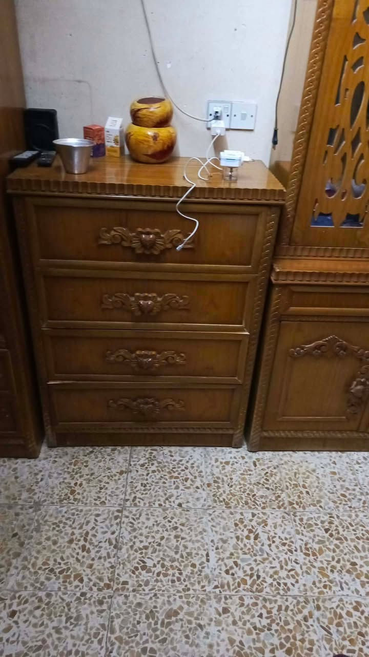 غرفه نوم صاج 5 ابواب ملحق شغل فصال ثقيل 
نظافه فوول السعر 850 موصل ايسر حي الميثاق


**إذا كنت صاحب هذا الإعلان وتريد حذفه لأي سبب، رجاءا أرسل رسالة إلى الدعم الفني**
