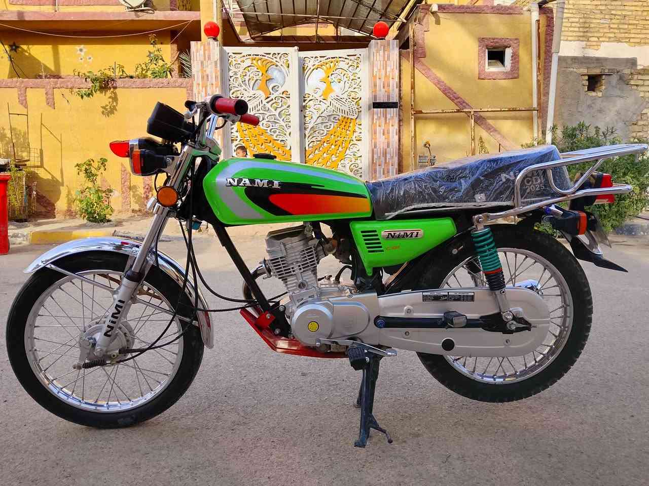 سلام عليكم
نامه امتياز للبيع موديل 2025 أوراق سكنر  دراجه حلوه ونضيفه السعر 650 مكاني واسط ما متواجد على الفيس اتصل على رقم 🏍️ ***********
