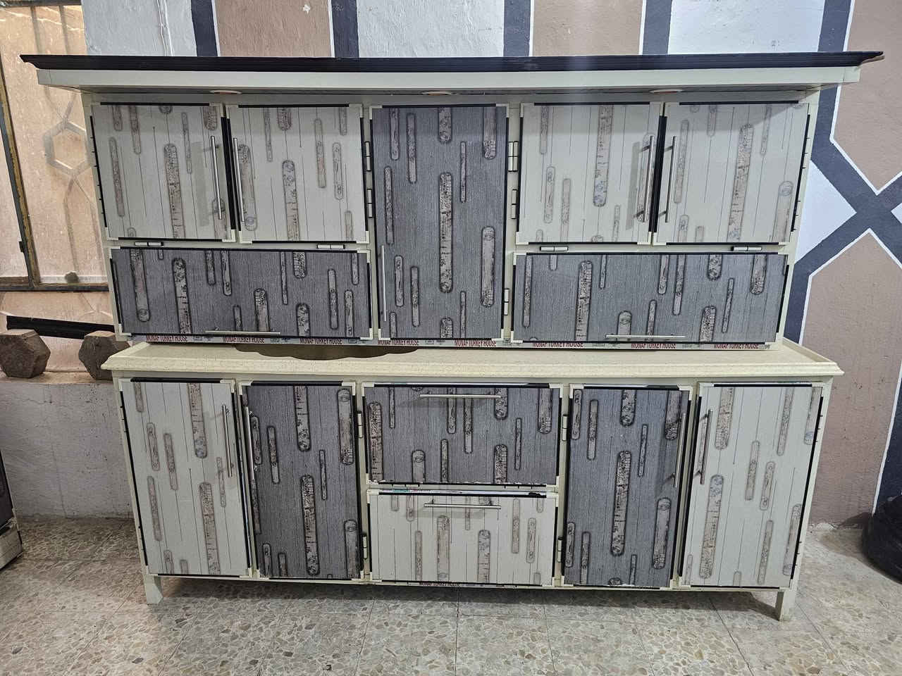 خريطة كاملة سنكي مترين ونص وكاونتر مترين كلش نضيف مبيطن رفوف وبيبان مستعمل قليل كلش اي ضرر مابي العنوان نجف حي جزيرة سايدين مطعم العكايشي فرع جامع ثقلين *********** النجف, العراق
