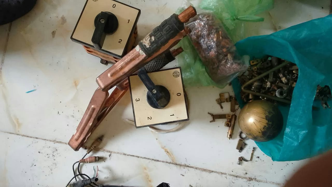 للبيع نحاس زلغ


**إذا كنت صاحب هذا الإعلان وتريد حذفه لأي سبب، رجاءا أرسل رسالة إلى الدعم الفني**