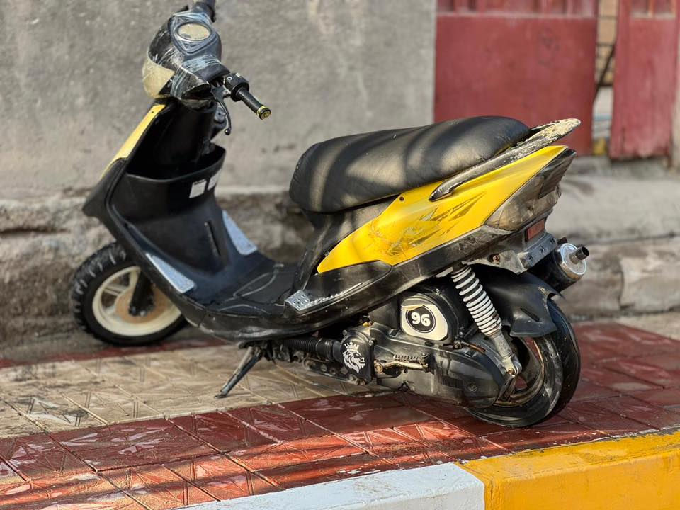 ماكس عدله بوشه ٥٠بلاد  شغاله سلف هندر كل الكهربائيات كامله ماعوزه شي مجفته رايمر ما صارله شهر دراجه فول معدل وسرعه وناعمه تجي تاخذ تراي وتدلل
واتساب
‭٠٧٨٧ ٩٦٧ ٧٢٢٤‬
