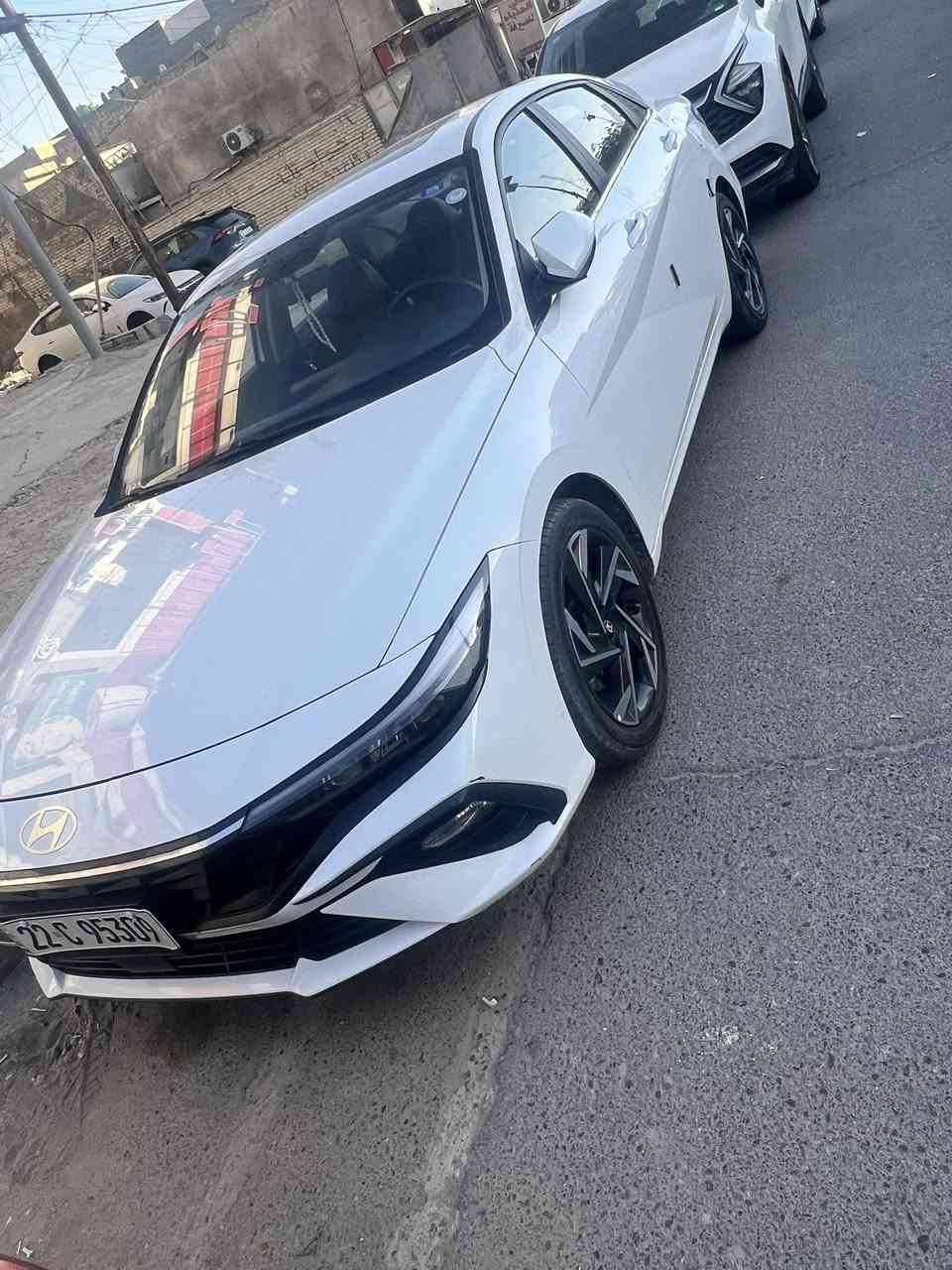 النترا وارد صيني موديل ٢٠٢٤ المواصفات المعروفة فول ماشية ٣٥ الف كيلو بيها فقط بارد بالباب الورة السايق وبالجاملغ مستعجل ع البيع 
السعر ١٣٠ وبيها مجال 
***********
مكانب بغداد الشعب
