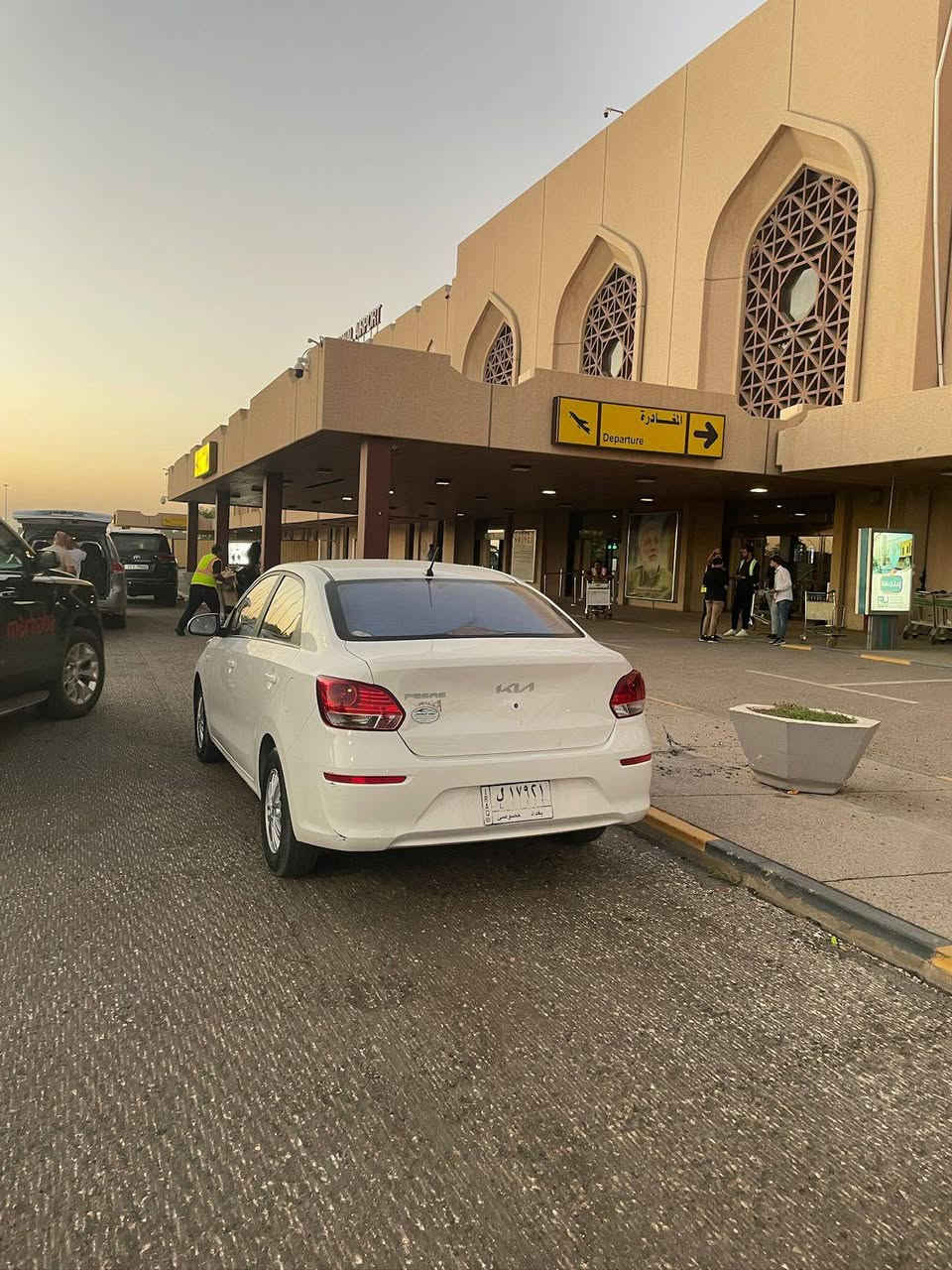 سياره بيكاس للبيع مديل2023سياره حلوه جديده بمعنى الكلمه خليجيه فول مواصفات
محرك گير حداديه خير من الله  . ماشيه43الف . المو شراي لا يتعبنه موجود واتساب وع الرصيد ***********.
ملاحظه :السنويه لل29  .
