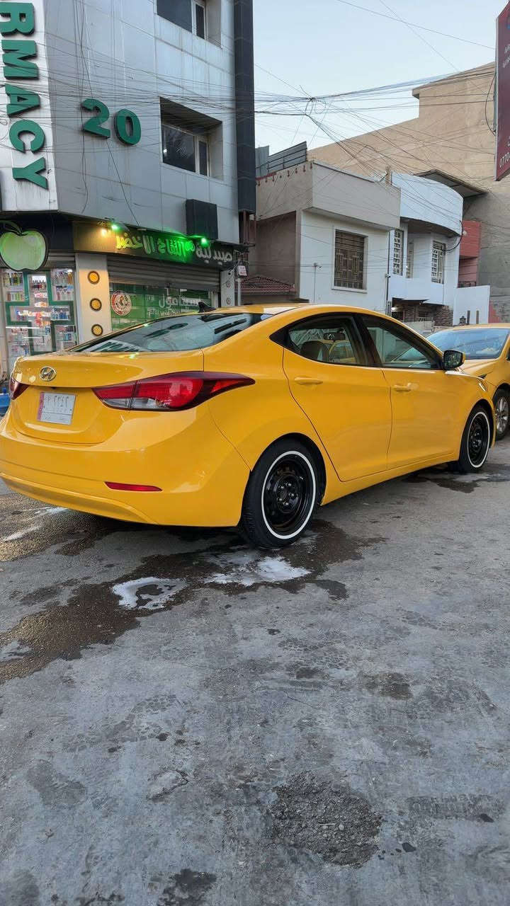 السلام عليكم للبيع فقط ✅
النترا 2014 سياره جديده جدا  مكينه 1800 دوش سياره عليها ادامه كامله مابيها اي نقص حته صبغتها جديده رقم وهزه وسنويه جدد باسمي شرط التحويل مصفره هيأه وغرامه كير مكينه تبرد شرط حادثها خشم الجاملغ الخلفي فقط فقط شاصي لغد كفاله 
السعر 112 ورقه وبيها مجال بسيط 
مكاني اعظميه 
اتصال فقط *********** Colombo, Sri Lanka

