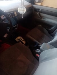 اوبترا ٢٠١٢ بأسمي كير محرك مكفول بشرط اريد سياره مراوس بسياره مناسبه م...