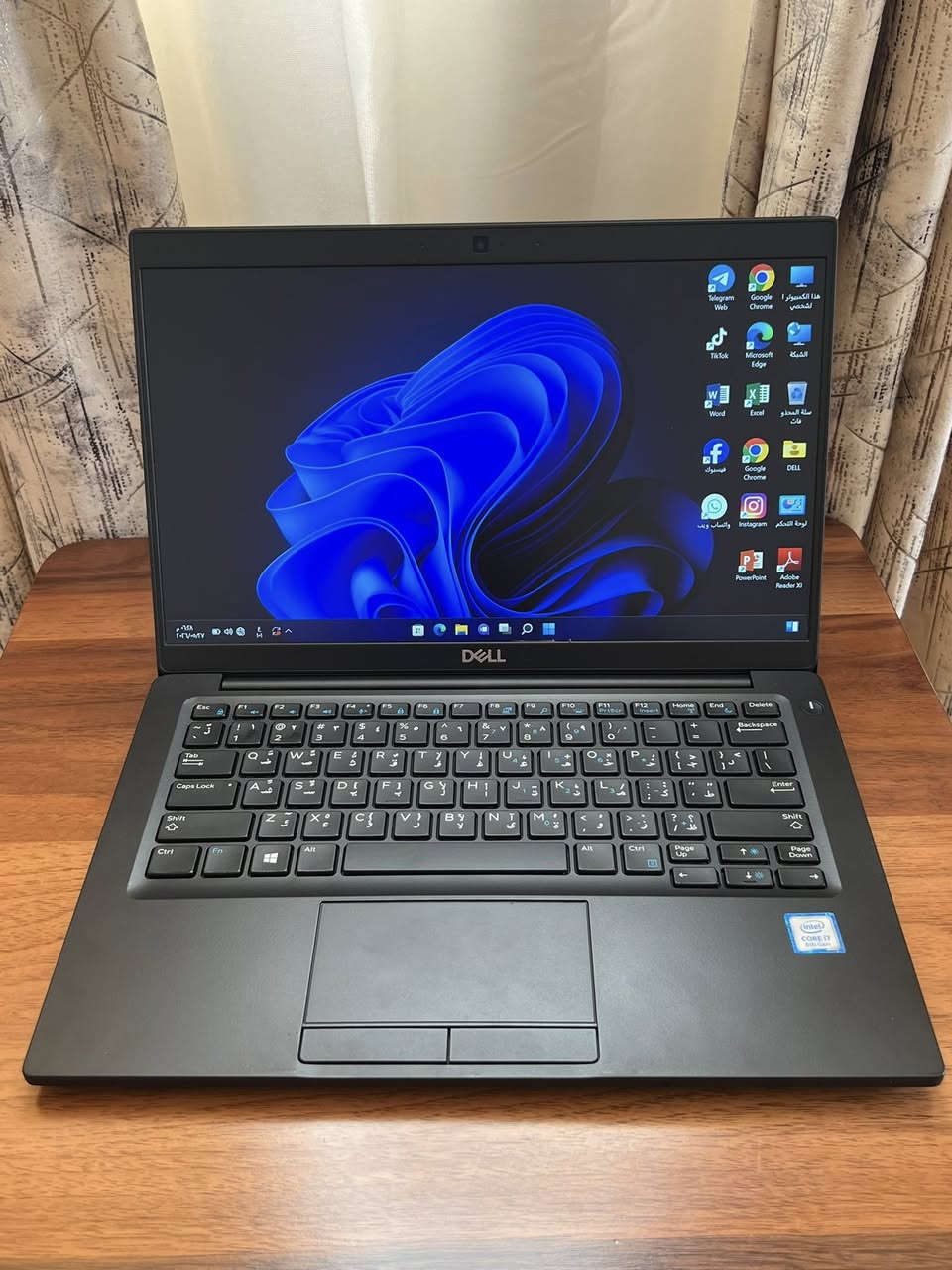 السلام عليكم
لابتوب DELL معالج i7 جيل حديث للبيع .

اللابتوب جدا نضيف وادائة قوي ومواصفاته جدا عالية يفيد الي عنده دراسة او العاب او 
تصميم او غيرها من الاستعمالات.

المواصفات :
المعالج intel cori 7
الجيل : الثامن
كرت الشاشة : intel UHD GRAPHICS 
الرام : 8GB DDR4 
الذاكرة ( الهارد ) : SSD 256GB  M.2
الشاشة : حجم 13.3 حوافها جدا ناعمه دقتها  تشغل 4K ضد التوهج ips فدشي كلش راقي.

المميزات:
اللابتوب جدا سلم ووزنه خفيف 
كيبورد ضوئي ليزري
الشاشة حجم 13.3 بحواف ناعمه جدا.
اللابتوب جيل حديث ومعالج i7 احسن فئة بالمعالجات .
منصب عليه وندوز 11 برو مفعل مدى الحياة.
منصب عليه اوفس مفعل مدى الحياة .
كيبورد عربي انكليزي ليزري ضوئي.
كامرة امامية جدا واضحه.
سماعات ستيريو .
بطارية اللابتوب ليثيوم تطول وياك بالاستعمال المكثف اقل شي 4 ساعات

المنافذ :
منفذ الشحن
منفذ التايب سي للبيانات
منفذ HDMI
منافذ USB ومنفذ Aux

الملحقات :
ملحقاتها كله كاملة وجديدة غير مستخدمة لان ماصارلي فترة بسيطة جدا من اخذته.
شاحنة اللابتوب اصلية مختومه من شركة DELL  .
جنطة اللابتوب ماركة اصلية وبعدهي جديدة مامستعمله ابدا .

اللابتوب كلش نضيف ومواصفاته قوية ومحترمه وتصميمه سوبر سلم ومرتب .
ومابي أي نقص كيبورد سماعات انترنت شاشة كامرة كله شغال وممتاز ومابي اي 
نقص من اي ناحية.

*********** بي واتساب

السعر : 285 الف وبي مجال قليل .
مكاني النجف 
واليريده توصيل هم موجود ان شاء الله

(لابتوب DELL دل دلل جيل حديث حسابة لابتوبات للبيع النجف بغداد الموصل البصرة)
