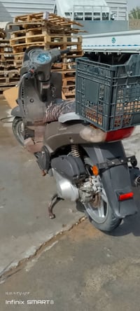 دراجه انطيك اياها عالضمان200 وبيها مجال قليل07835156895 واتساب اتصال