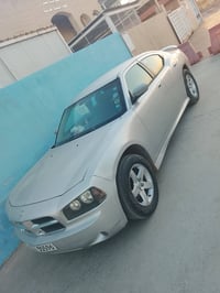 چارجر • ٣ قطع بدون دواخل • جنوب الموصل