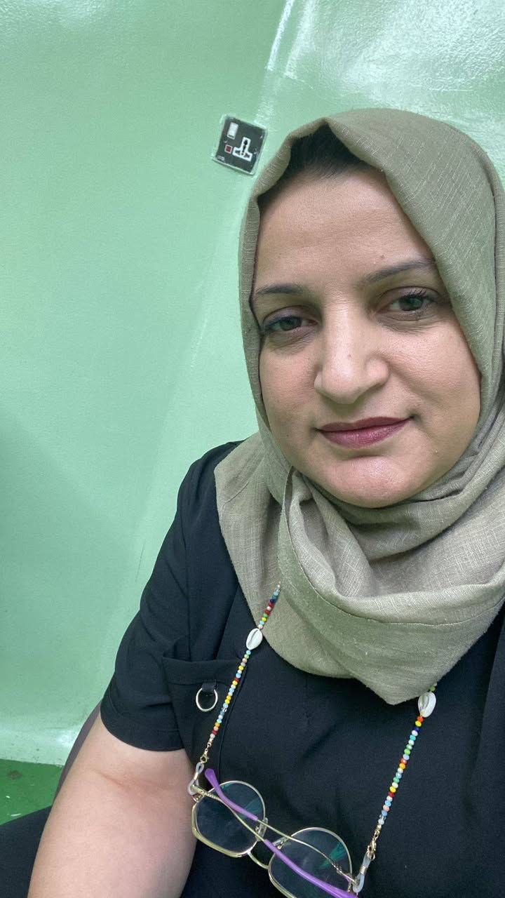 تتواجد الدكتورة أخصائية النسائية (زمان عبد اللطيف التميمي)
يوميا عدا الاثنين
في مجمع الهلال الطبي تقاطع الشرطة الرابعة مجمع الهلال الطبى جهة اليسار من السوق العمارة الزرقاء للحجز الاتصال على الرقم *********** من الساعة الثالثة ظهرا
