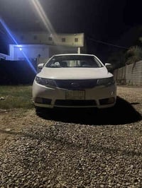 كيا سيراتو 2013 رقم بغداد صبغ نص الجاملغ الأيمن فقط  مواصفات نص فول  ا...