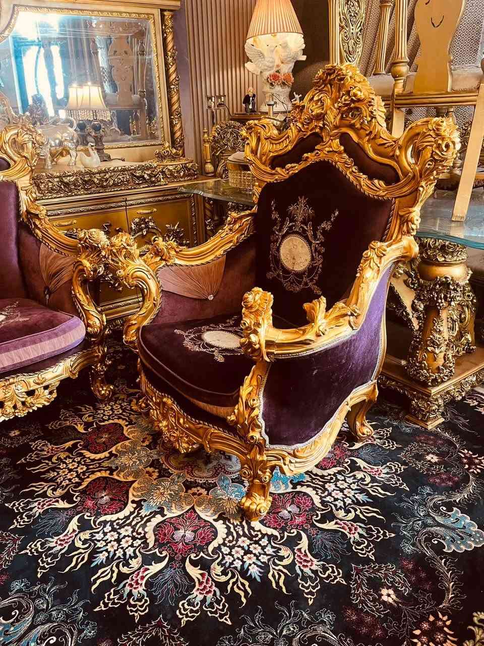 تخم مصري ملكي ١٠مقعد للبيع سعر مليون وربع شراي يتصال ***********
