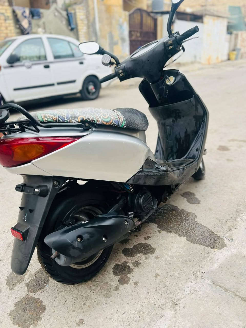 تفاصيل بل مقطع بس كبرت تعبانه فاقط دراجه وين ما عجبك طلع بيه وراقه ضايعه سوي مكتبه اني وياك كفلك من سرقه شراي يخابر *********** السعر 550
