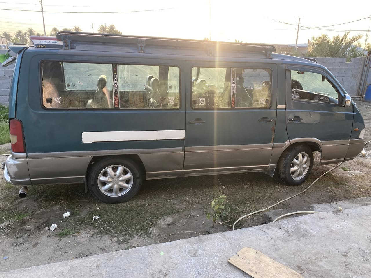 اسلام عليكم ستانه للبيع موديل 2000. 14راكب   مكفوله كفاله عامه من صبغ من معجون من ضربه مكينه كير حداديه كله فول رايده 125 ورقه مكاني طويريج الخيرات للستفسار ***********
