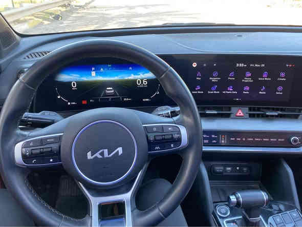 سبورتج ٢٠٢٣ برستيج اعلى فئة 1/1 بدون ايرباك بدون دواخل بجم كبس حادثه جاملغ امامي وقبق جنطة مبدلات نفس اللون والجاملغ الخلفي بارد 
مكينة 2400 
بنوراما 
كشنات ملكية 
داخل احمر برستيج 
بصمه 
تشغيل عن بعد 
جنطة كهرباء 
كلش هواي مواصفات بيه دخول جديد بدون لوحات منفيس باسمي السعر 185 مكاني بغداد الكرخ للاستفسار *********** Colombo
