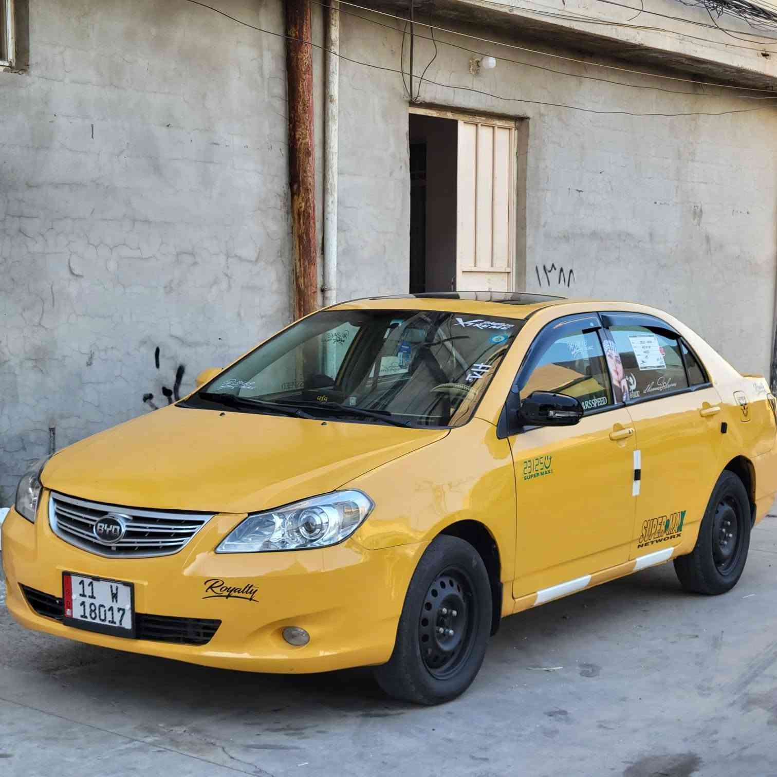 🚘 للبيع BYD G3 موديل 2014 🚘
✅ كير و محرك كورلا (شرط)

✅ فتحة سقف

✅ مشروع وطني

✅ ما مشتغله تكسي خلاص 🚫

✅ شرط التحويل 

✅ رقم أجنبي جديد

✅ الهيئة ( صفر) 

✅ الغرامات( صفر) 

✅ ما تحتاج تصرف عليها دينار

✅ طخم امامي جديد 

✅ طخم خلفي جديد 

✅ السيارة فول بصمة 

💲 60 قابل للتفاوض 💲

✅ شرط الفحص بيها طخة خفيفه بالبوند شي قليل  بدون دواخل شرط وين تريد تفحصها افحصها 

📞 للاستفسار: ***********
