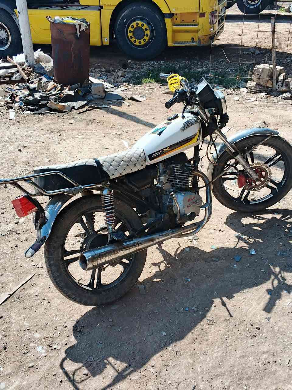 درجة سيفان موديل 2021 بدون وراق كاملة سعر 350 بي مجال قليل مكان ديالى خان بني سعد 
‏‪***********‬‏
