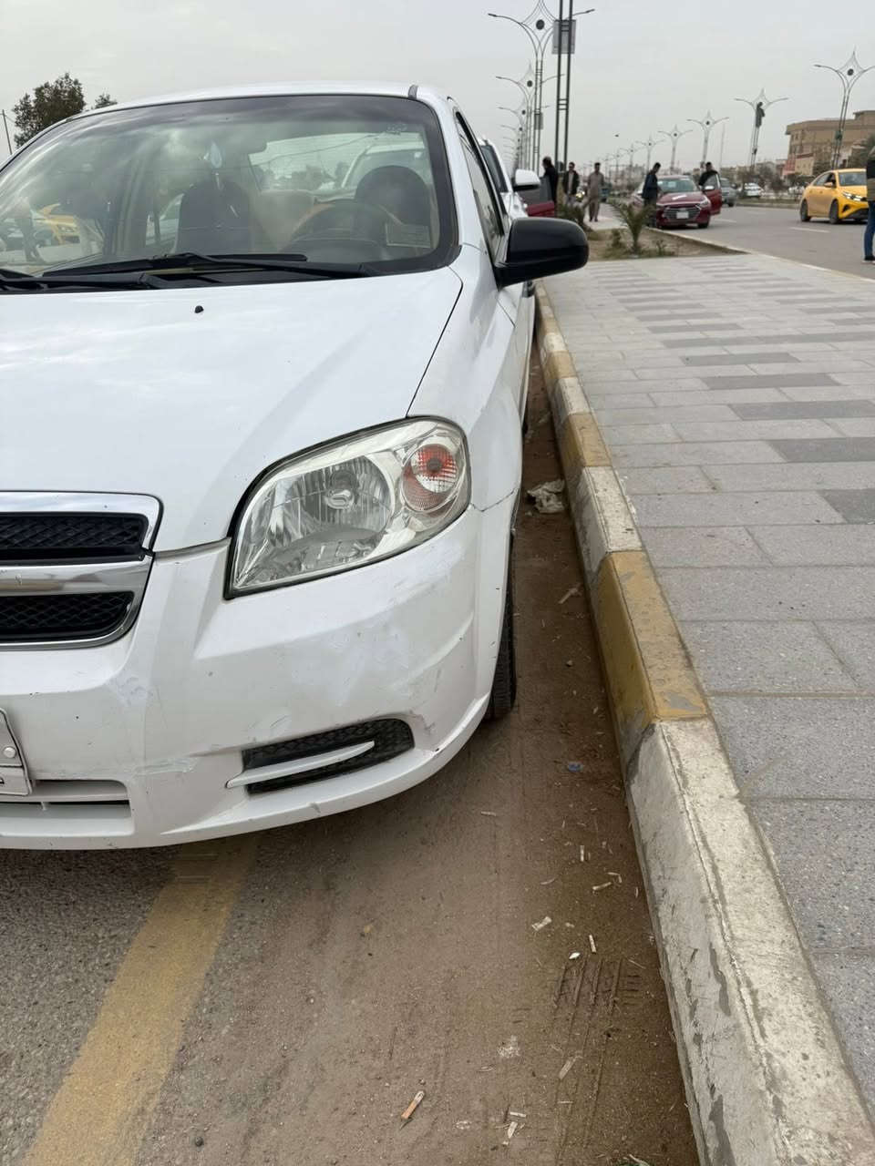 سياره افيو للبيع موديل ٢٠١٤ مال جناي كير ومحرك ١٦٠٠  رقم التلفون *********** السعر ٦٨ بيع مستعجل
