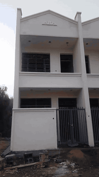 🏡 مساحه البيت 50 متره

صنف العقار طابو زراعي سند 25 اقرار محكمه موقع قرب شارع العام 

يحتوي العقار على صاله مطبخ حار بارد صحيات وطابق الثاني غرفتين نوم معا صحيات 
بناء جديد 
سعر 60 مليون وبي مجال 

متوفر عروض حسب امكانتيك وقطع أراضي استثمارية او سكنيه 
موقع منطقه دوانم نهاية شرطه الخامسه 

الاستفسار عن*********** متوفر واتس اب
