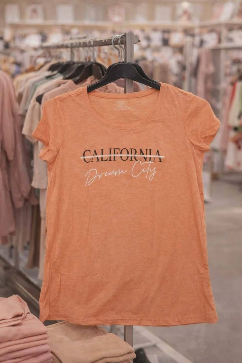 تشيرت نسائي ماكس
مشكل طبعات والوان وقياسات

سعر درزن ١٢ الف 

الخامه قطن ليكرا 

اقل طلب  5 درازن 

جمله فقط


**إذا كنت صاحب هذا الإعلان وتريد حذفه لأي سبب، رجاءا أرسل رسالة إلى الدعم الفني**